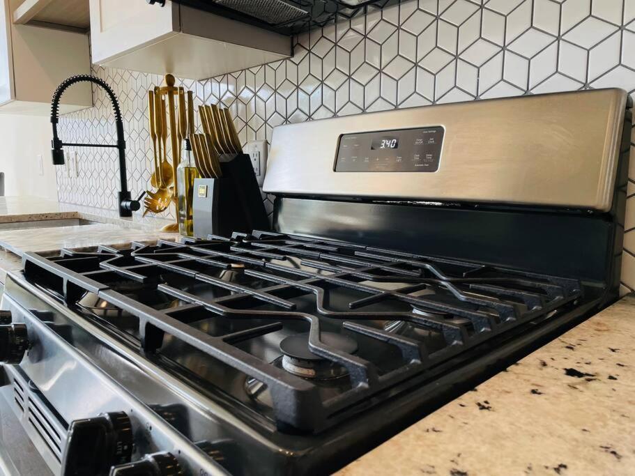 Free Parking - Midtown - Long Term Available Apartment Atlanta